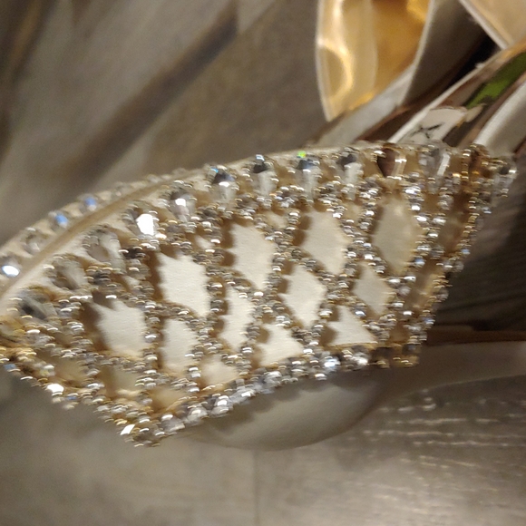 Badgley Mishka Bridal Heels - Picture 2 of 7